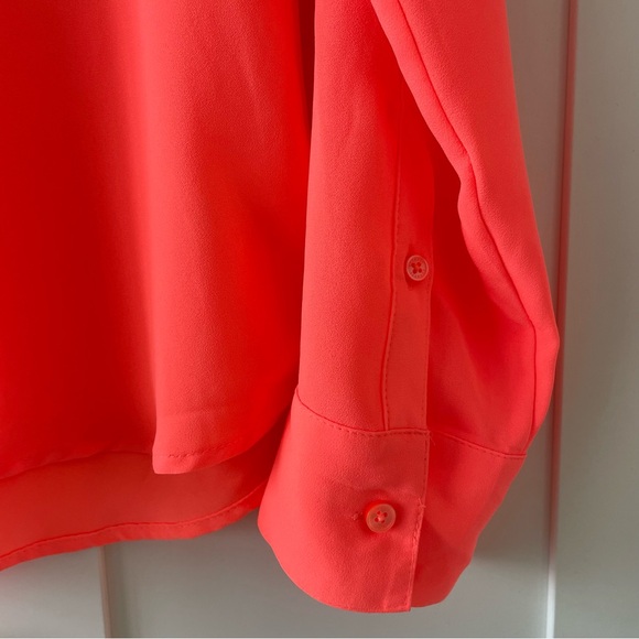 Express Button-Down Blouse Size XS - Picture 9 of 15